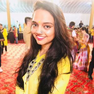 Meet your Posher, Ushma